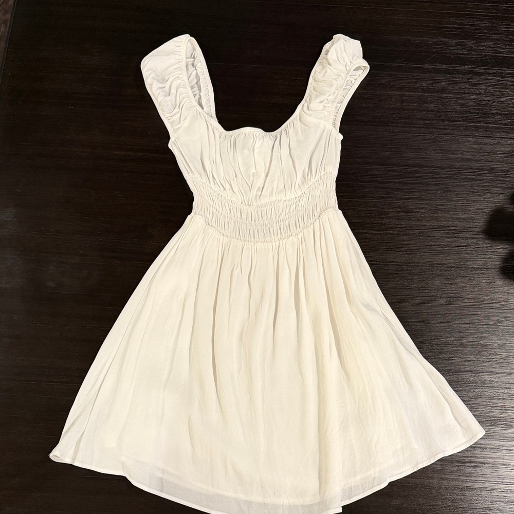 Urban Outfitters size small women’s babydoll dress